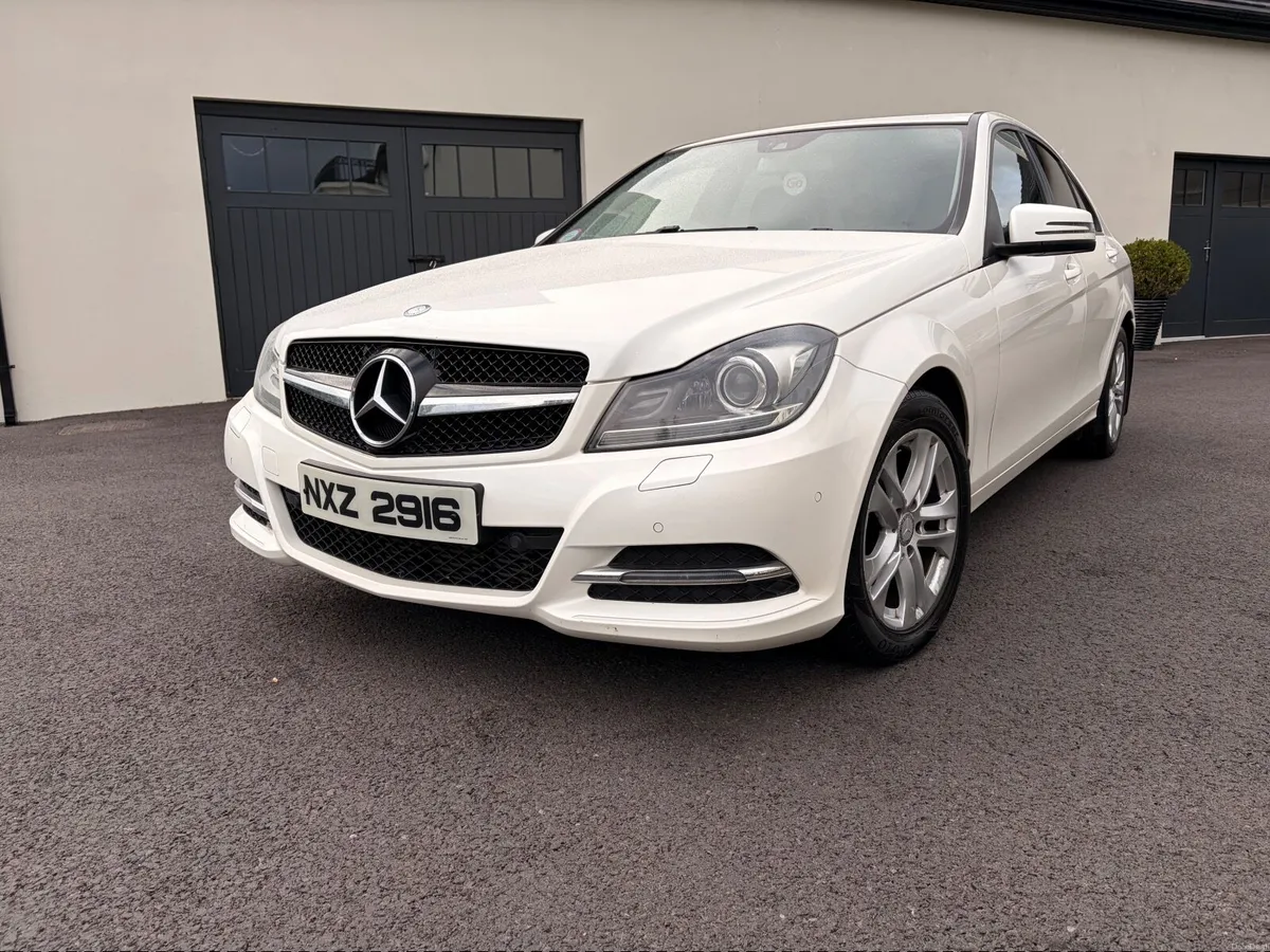 Mercedes-Benz C-Class 2014 - Image 4