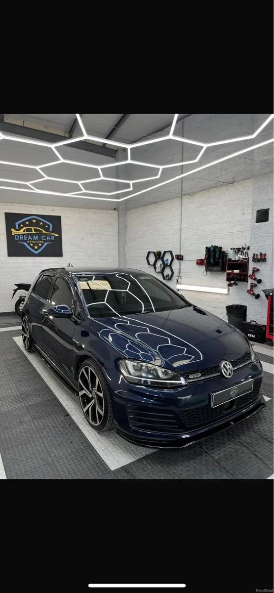 Volkswagen GTD DSG Auto - Full leather interior - Image 2