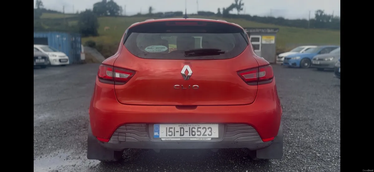 Renault Clio 2015 1.2 petrol - Image 6