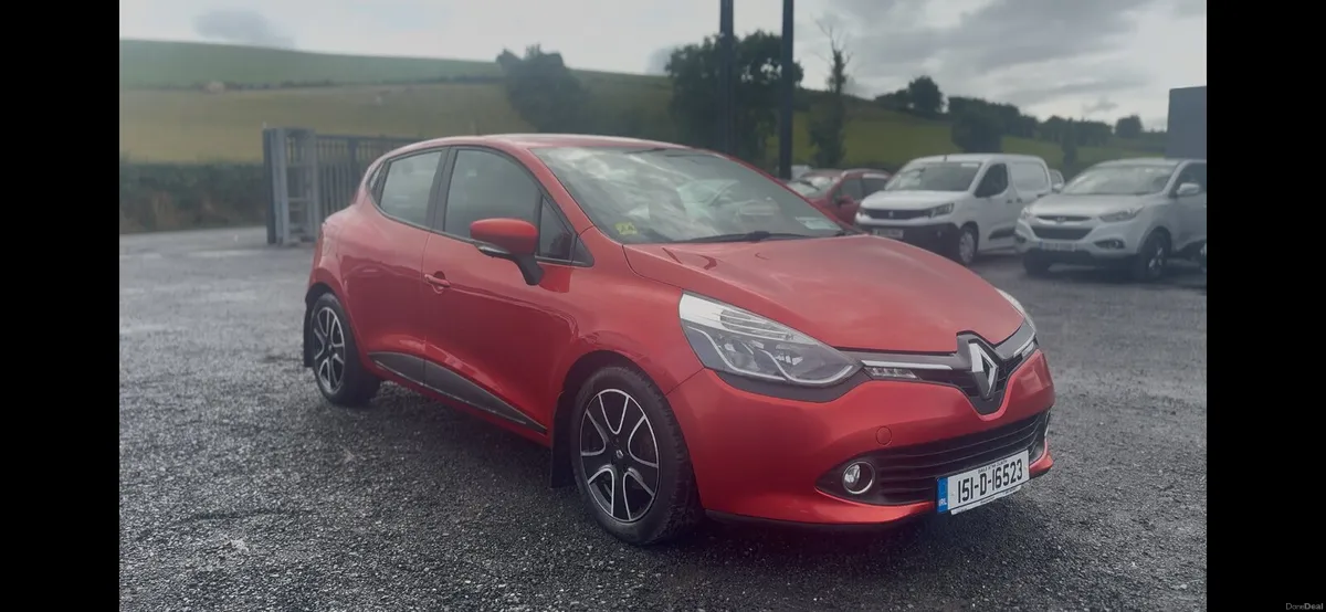 Renault Clio 2015 1.2 petrol - Image 1