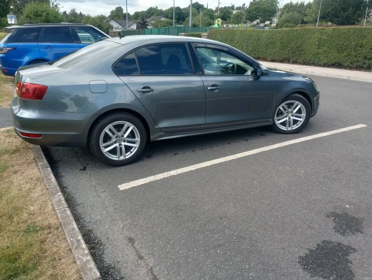 2014 Volkswagen Jetta - Image 4