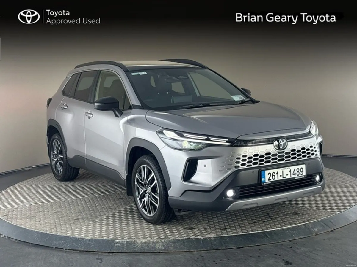 Toyota Corolla Cross SOL Hybrid Top of the range - Image 1