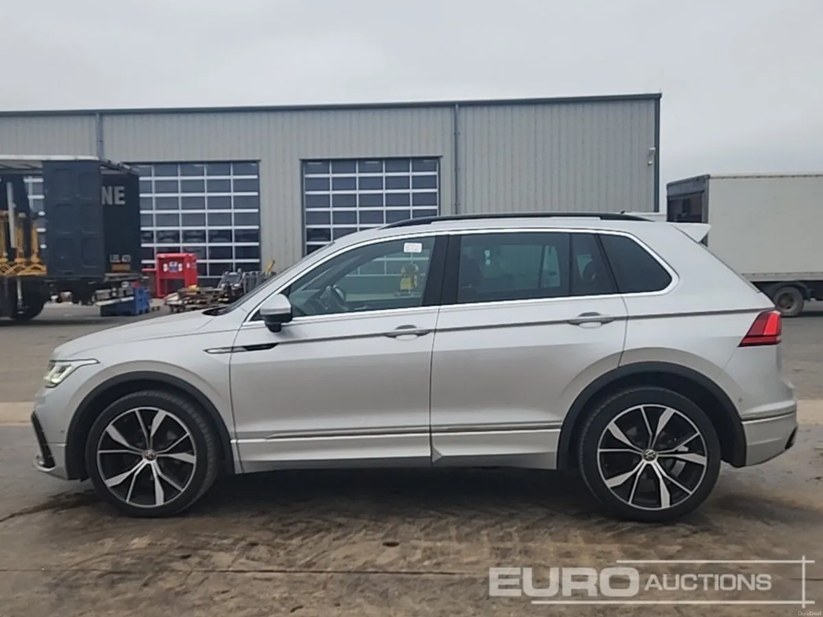 Volkswagen Tiguan 2023 - Image 2