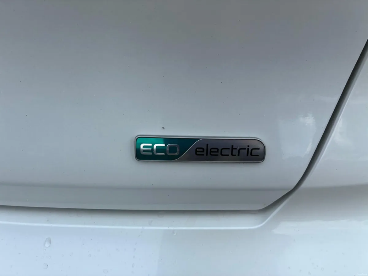 Kia Niro E-NIRO MY2021 5DR AUTO - Image 4
