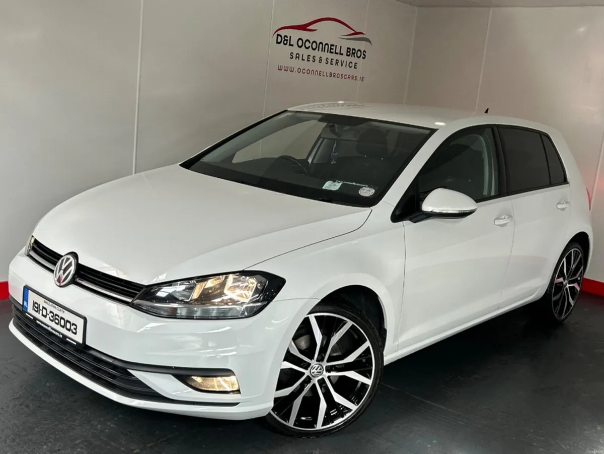 Volkswagen Golf TRENDLINE 1.6 TDI MANUAL 5SPEED 5D - Image 2
