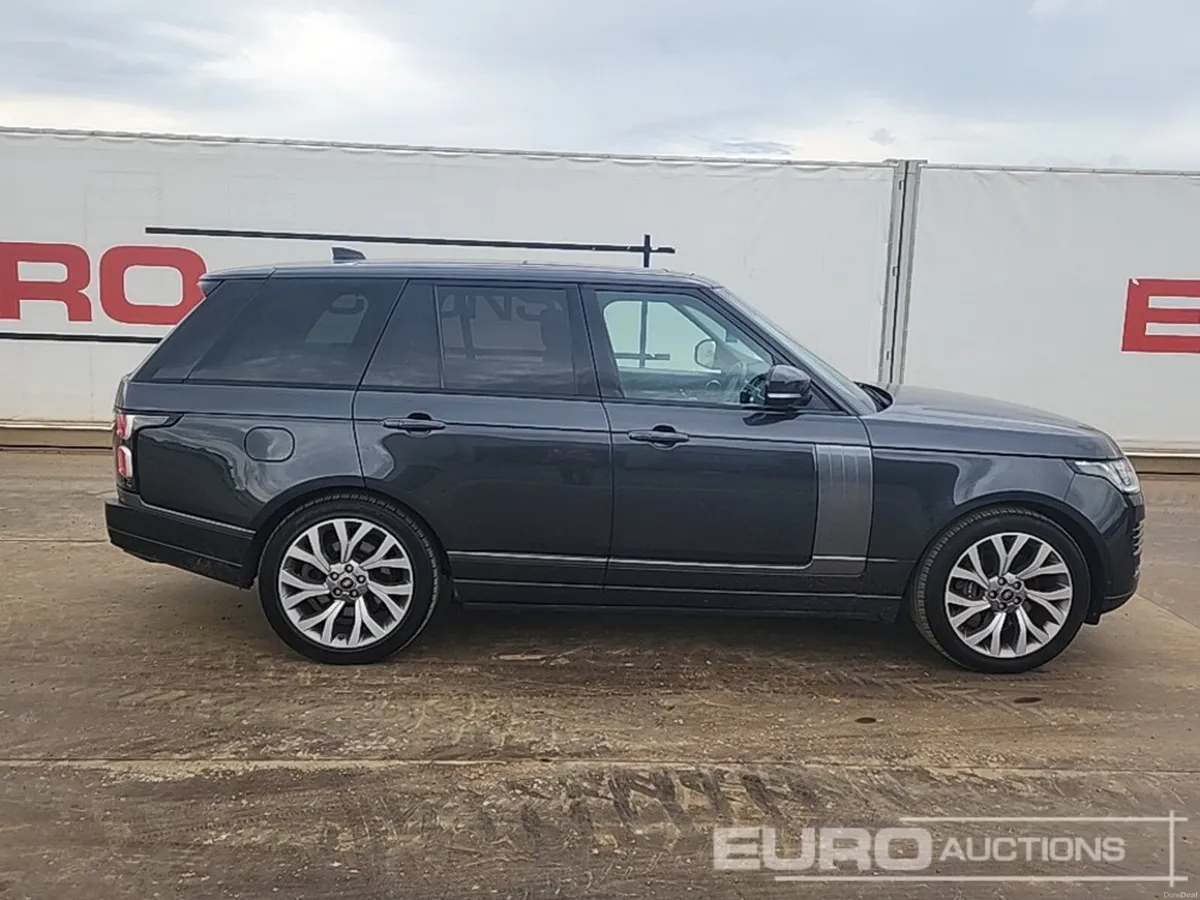 2019 Range Rover Vogue SE - Image 4