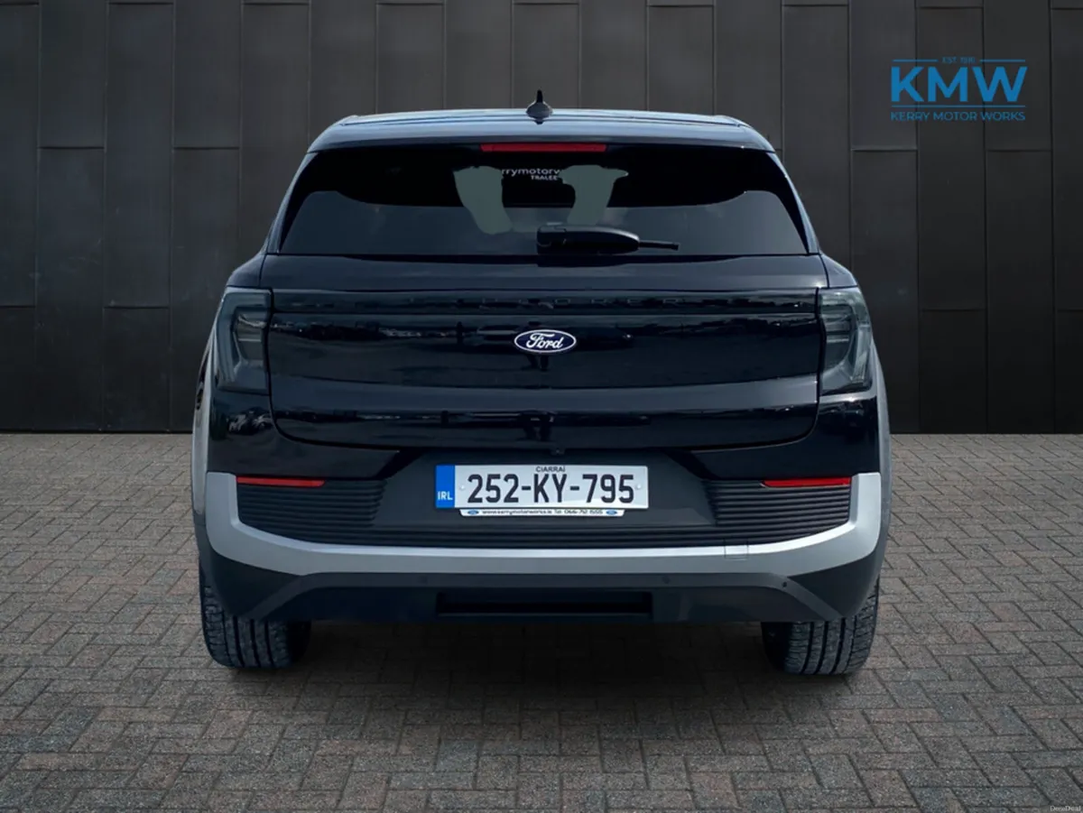 Ford Explorer PREMIUM 77KWH EXTENDE - Image 4