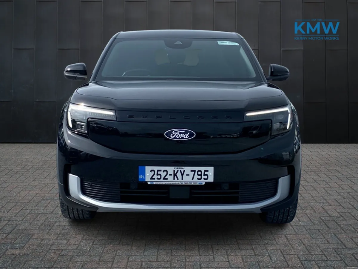 Ford Explorer PREMIUM 77KWH EXTENDE - Image 5
