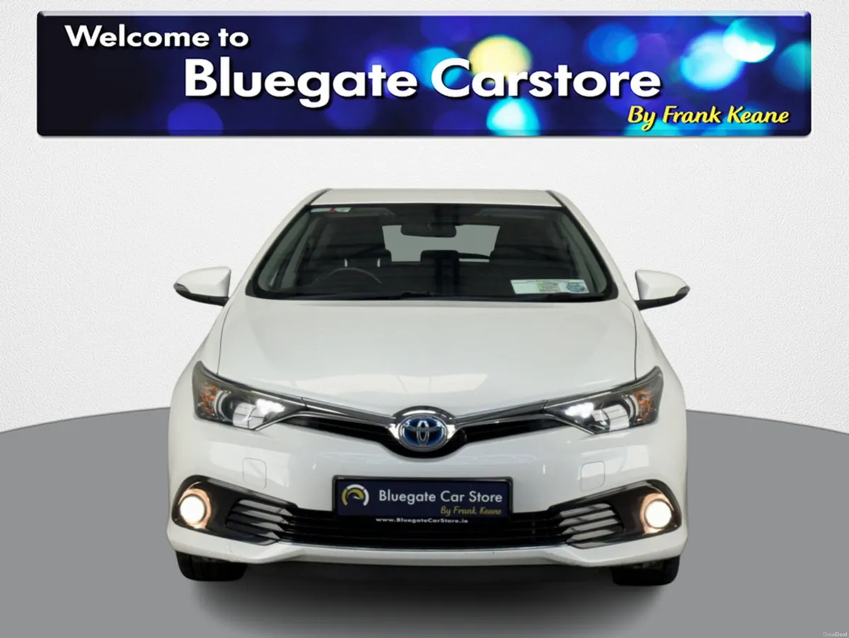 Toyota Auris 1.8 HYBRID LUNA 4DR AUTOMATIC**MULTIF - Image 5
