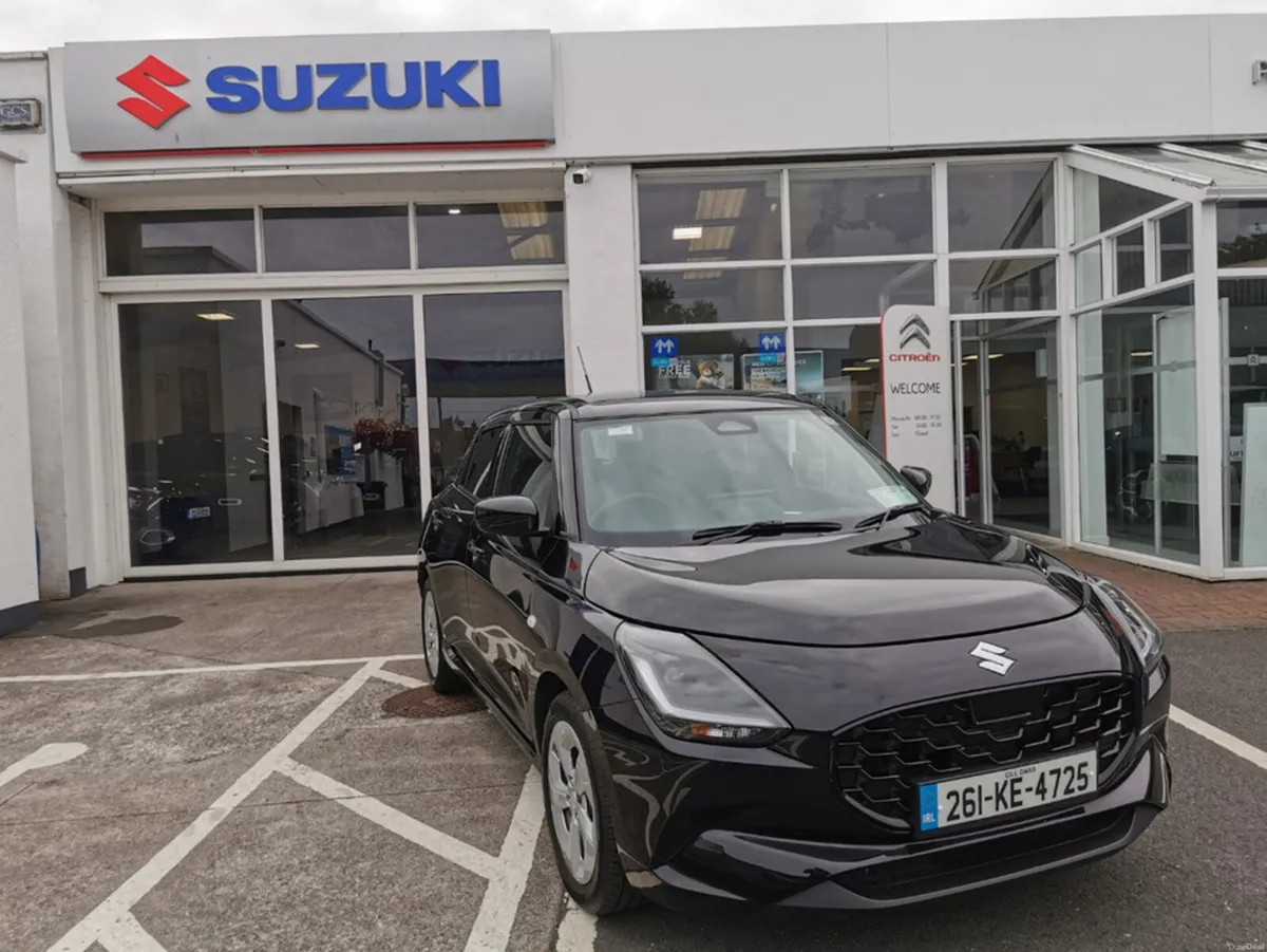 Suzuki Swift 1.2 HYBRID MOTION 5DR - Image 2