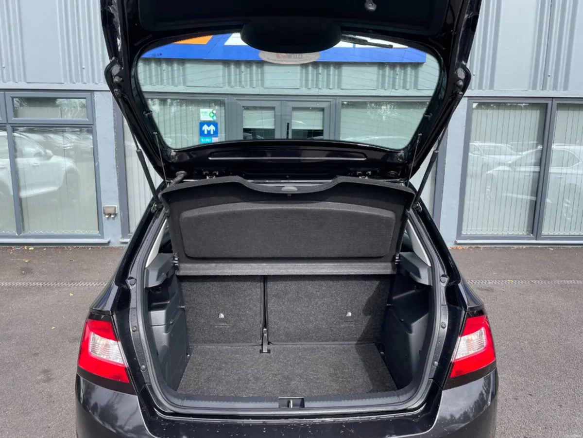 Skoda Fabia AMBITION 1.0 MPI 60HP 5DR - Image 5