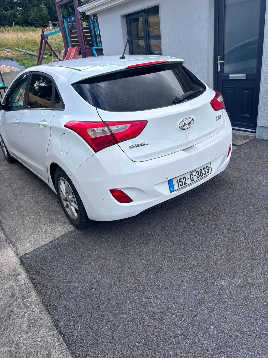 Hyundai i30 2015 - Image 2