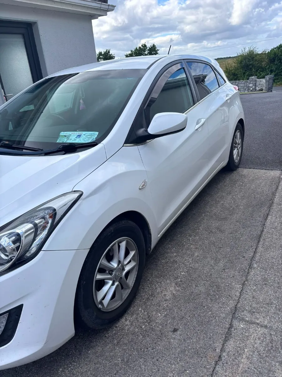 Hyundai i30 2015 - Image 4