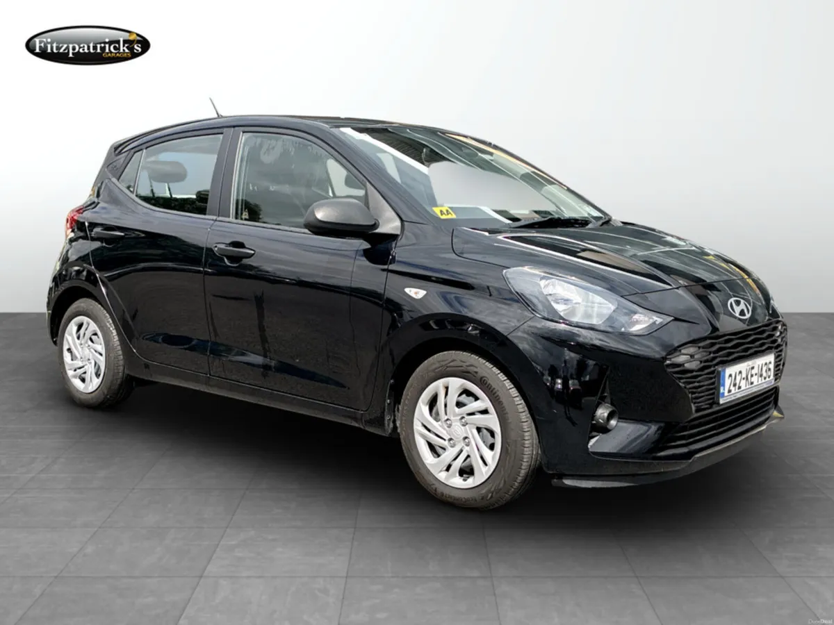 Hyundai i10 Classic 1.0 Petrol - Image 1