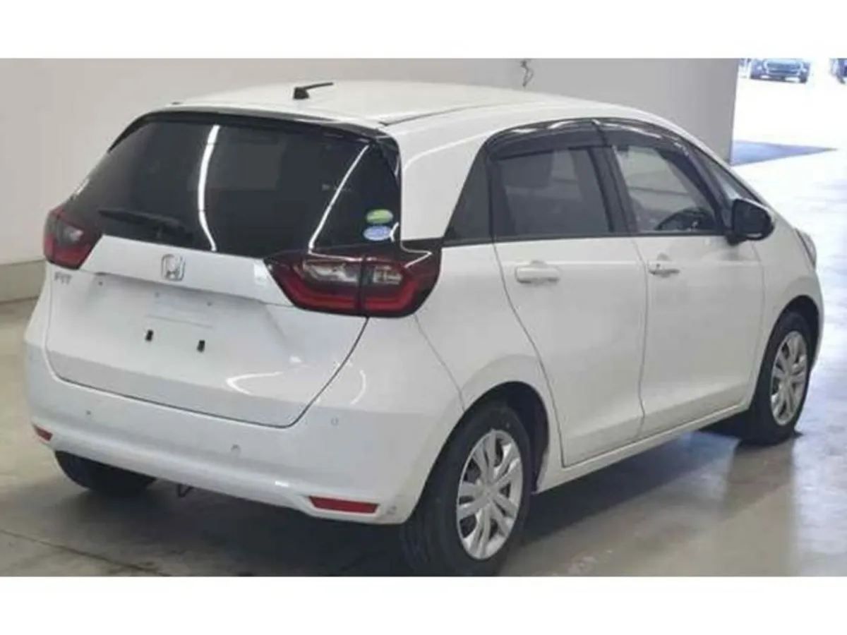 Honda Fit 1.3 Petrol Auto - Image 5
