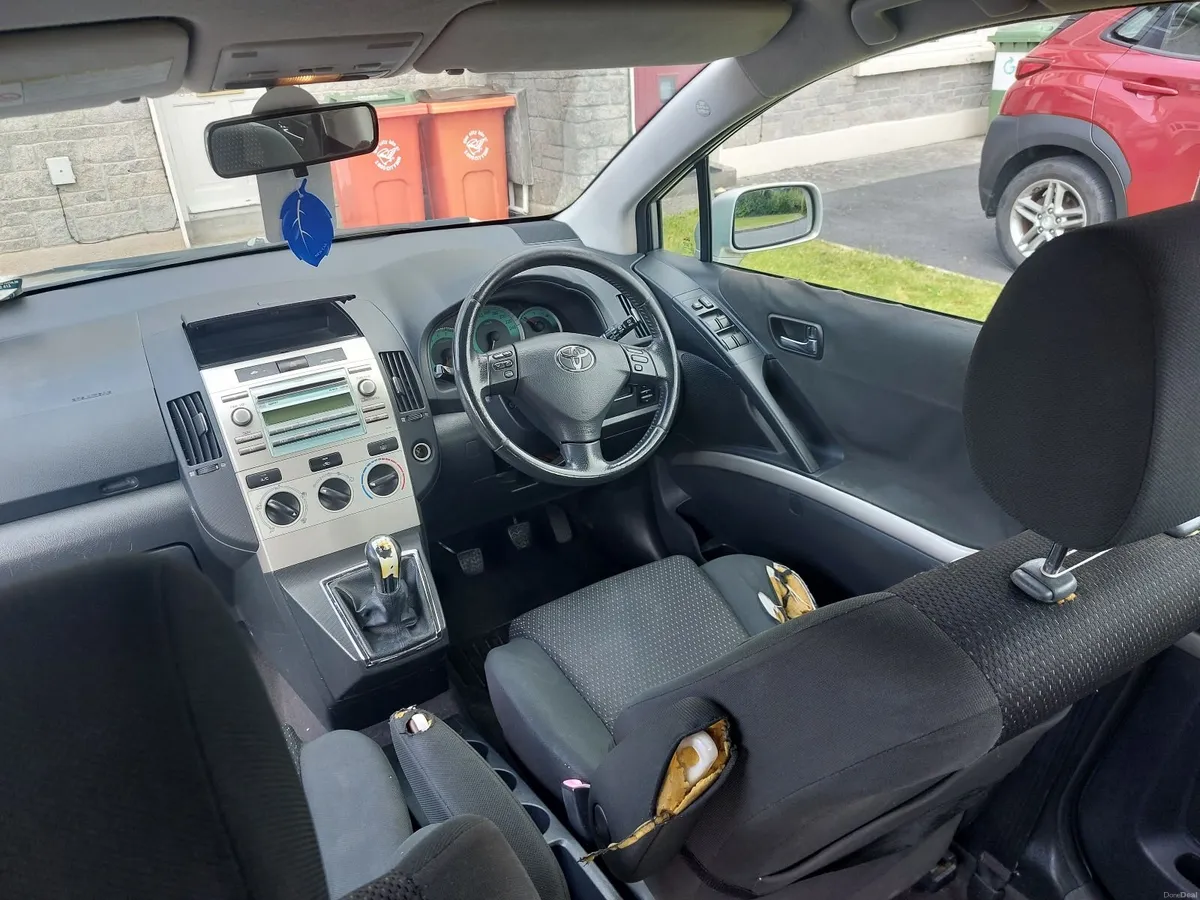 Toyota Corolla Verso 2008 - Image 4
