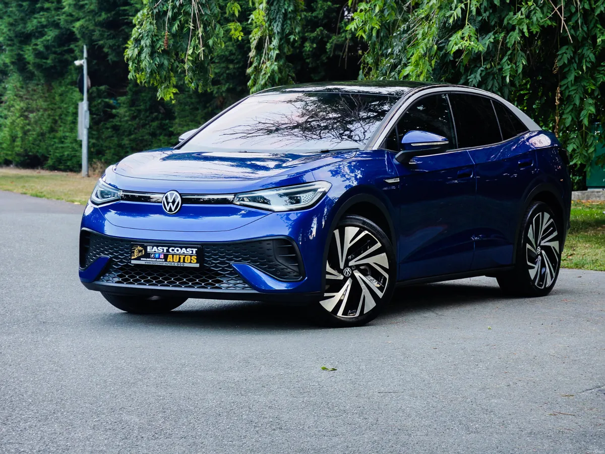 VOLKSWAGEN ID.5 STYLE PRO PERFORMANCE - Image 1
