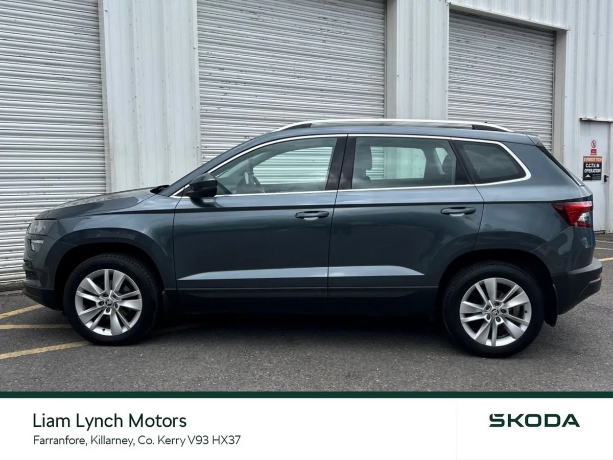 Skoda Karoq AMBITION 1 LTR TSI 115 BHP - Image 6