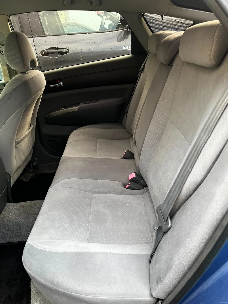 Toyota Prius 2005 - Image 4
