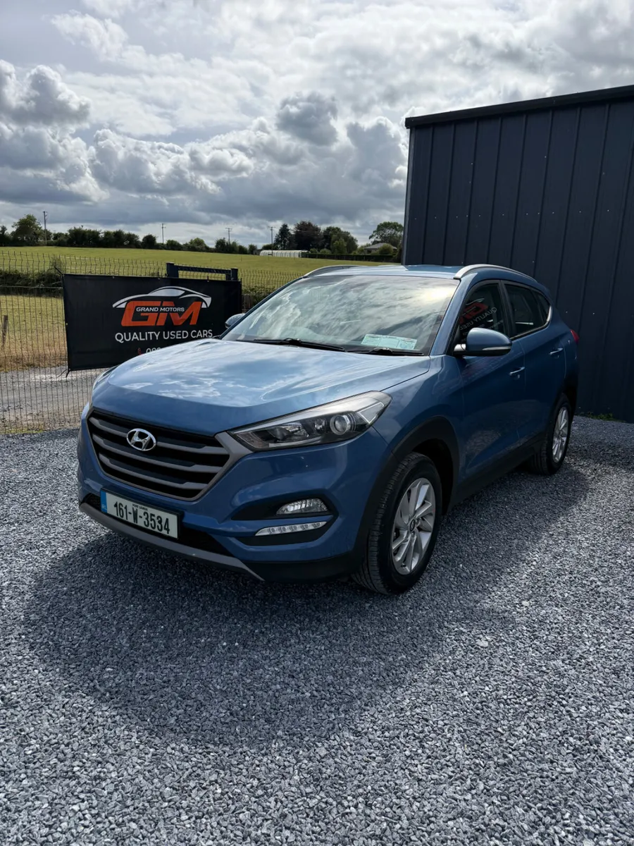 2016 Hyundai Tucson 1.7 Comfort Plus - Image 2