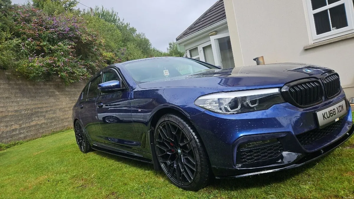 BMW 5-Series - Image 1