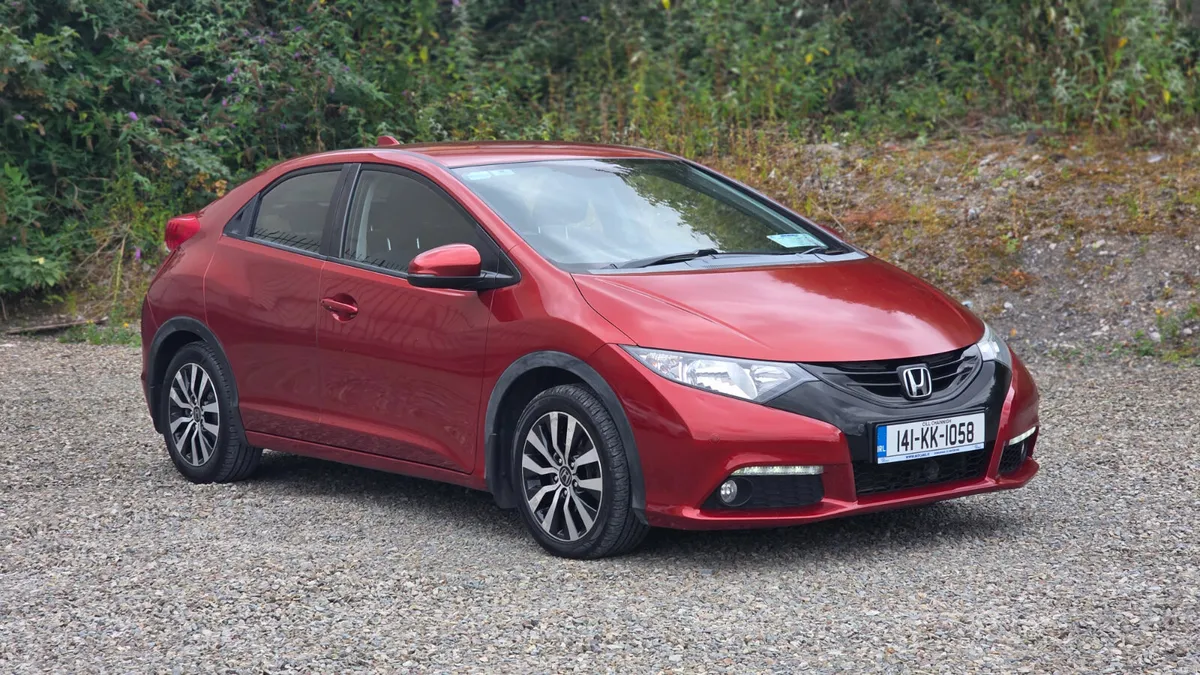 2014 Honda Civic Diesel - Image 1