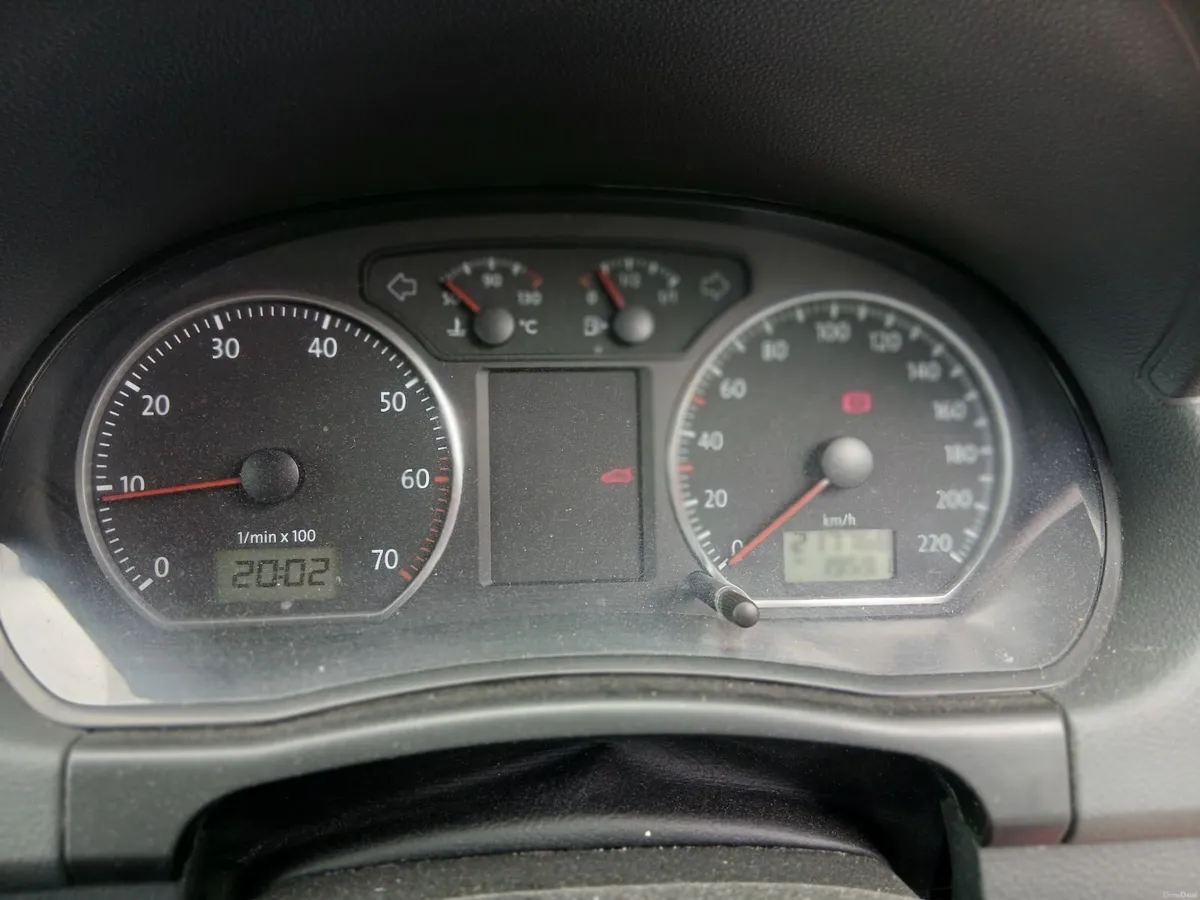 Volkswagen Polo 2007 - Image 2