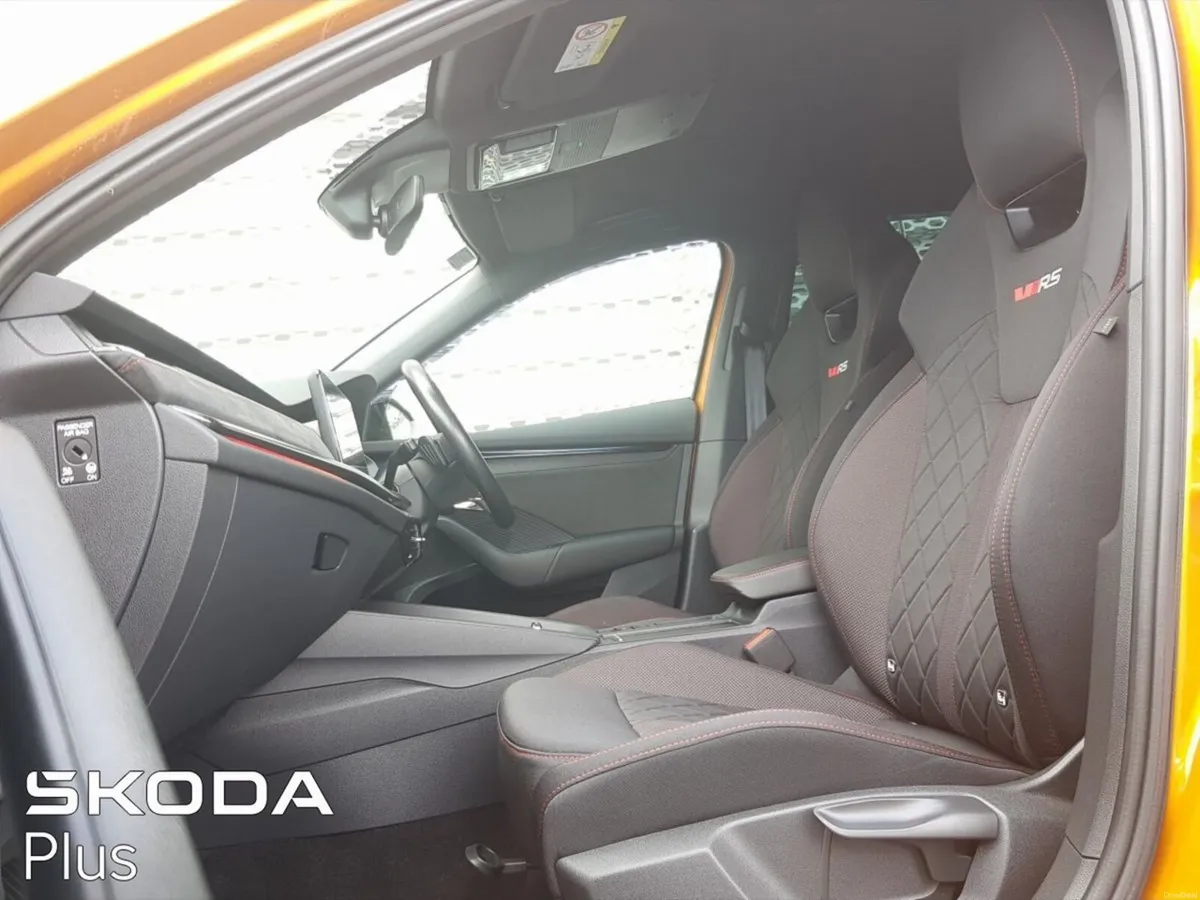 Skoda Octavia OCTAVIA COMBI  RS 2.0TDI 200HP DSG - Image 3