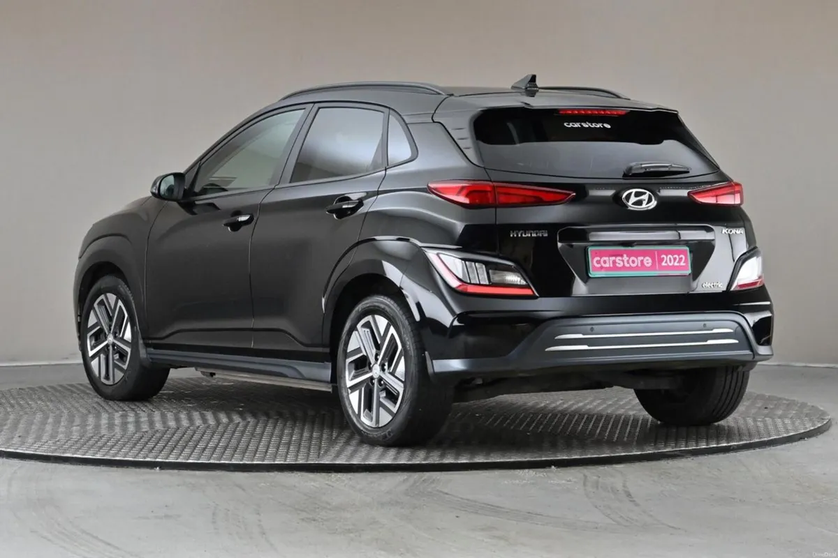 Hyundai KONA Kona EV Premium 64 kWh - Image 6
