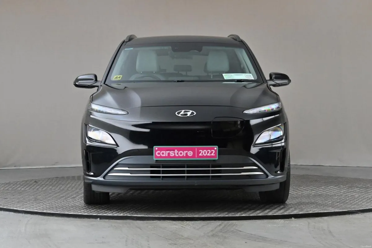Hyundai KONA Kona EV Premium 64 kWh - Image 2