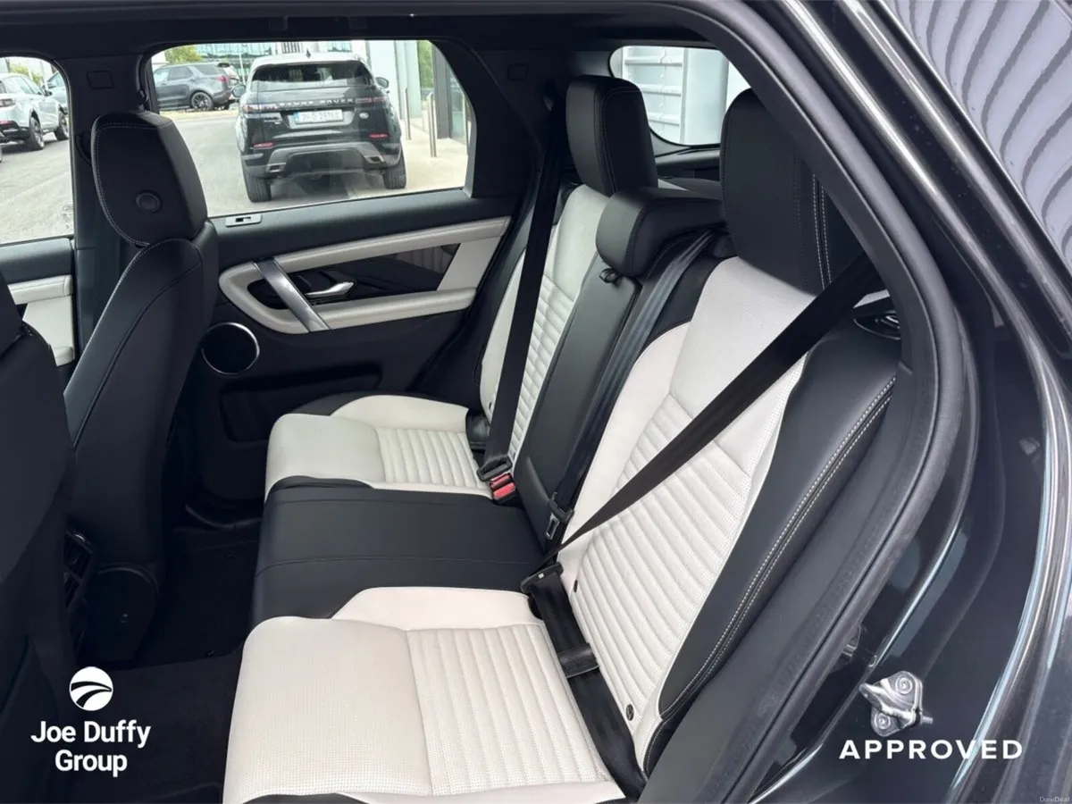 Land Rover Discovery Sport 1.5 269PS PHEV S - Image 5