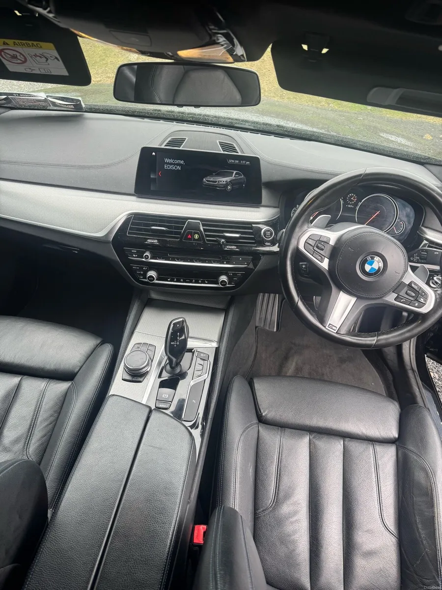 BMW 520D  M SPORT  G30  2017 - Image 6