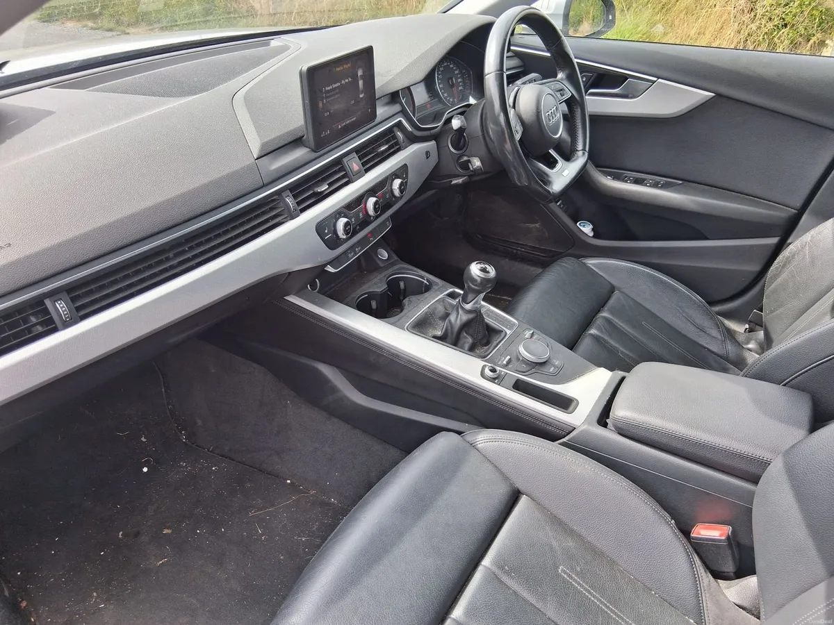 Audi A4 2018 - Image 6