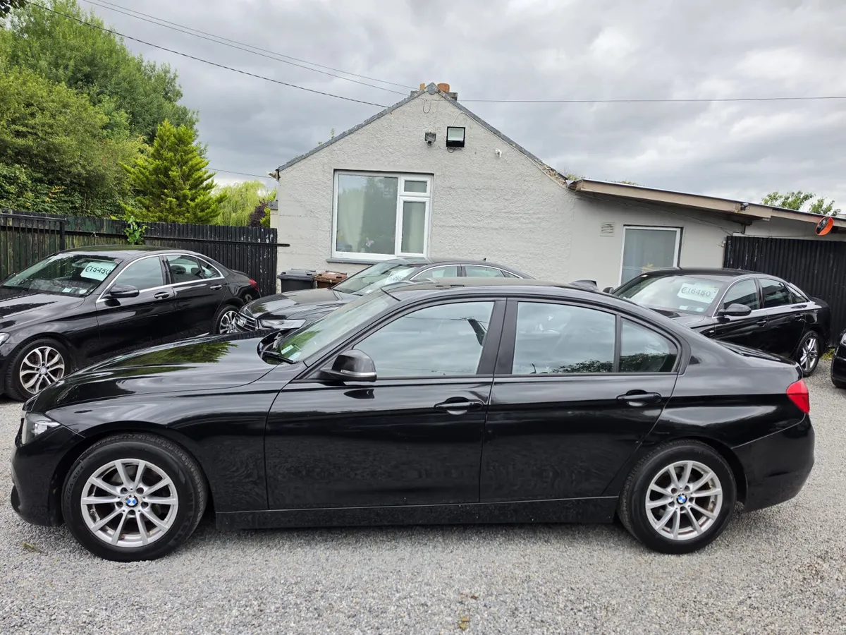 2017 BMW 320d | 2.0 Diesel | 6-Speed Manual | Leat - Image 4