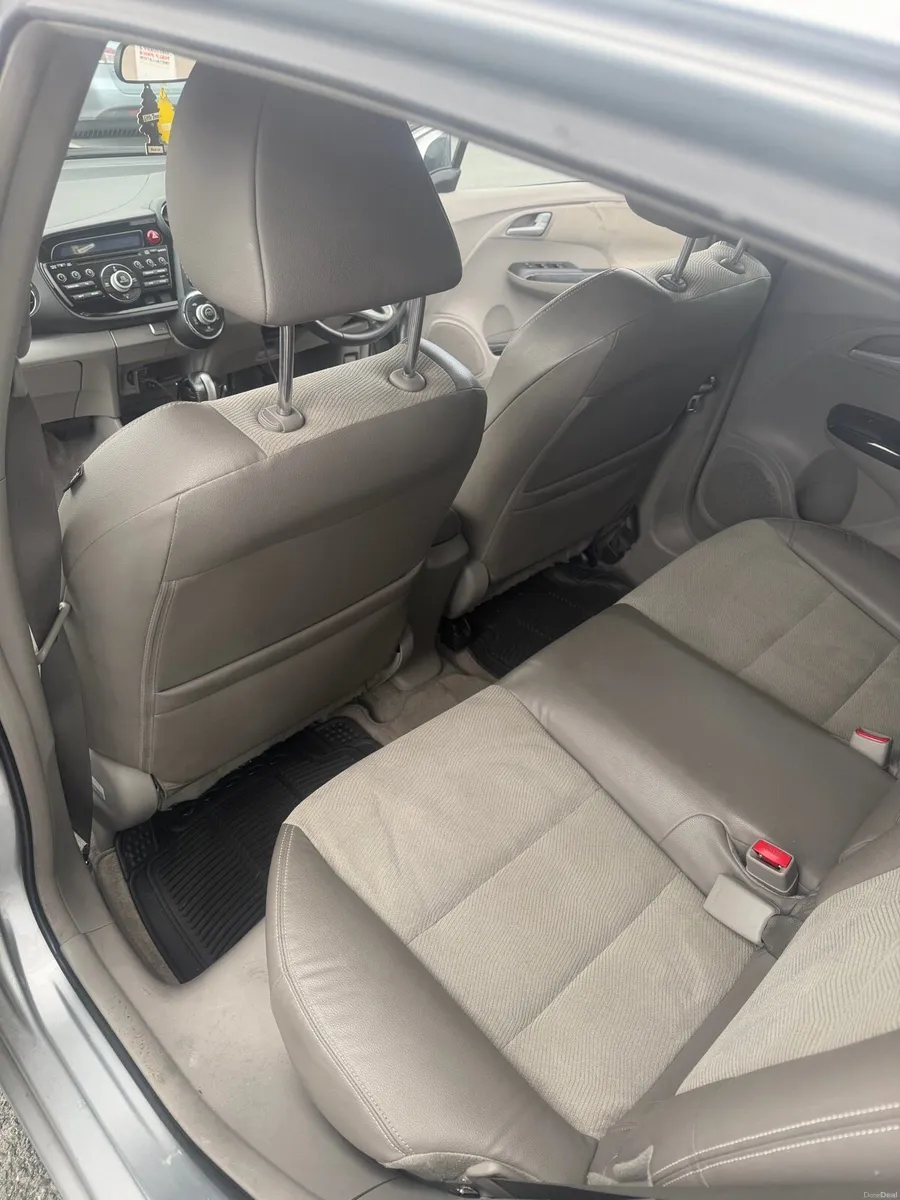 Honda Insight 2012 - Image 5