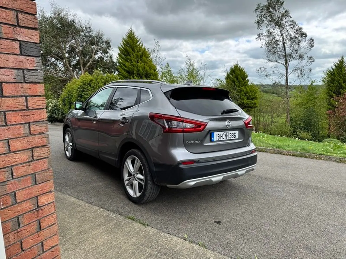 2019 Nissan Qashqai 1.3 DiG-T N-Motion 140P (High Spec) - Image 4