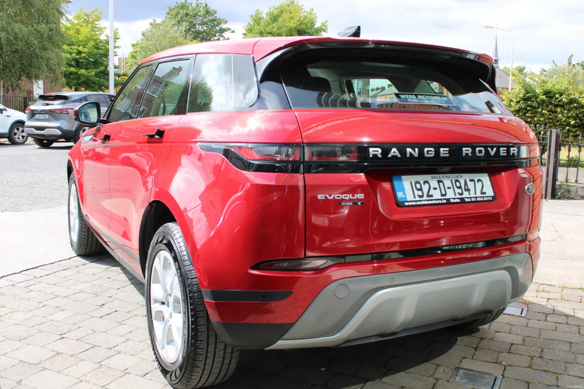 EVOQUE - NEW MODEL - 1 OWNER - PAN ROOF - NEW NCT - Image 4