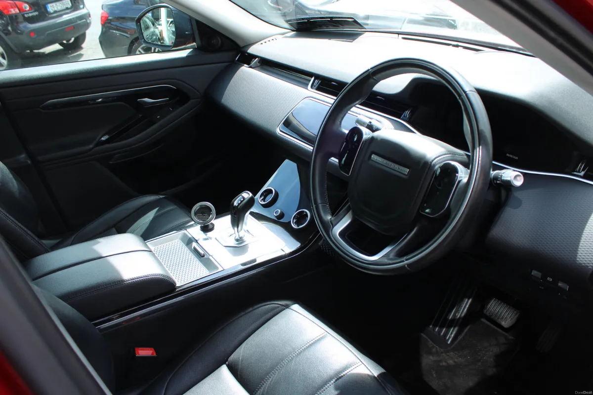 EVOQUE - NEW MODEL - 1 OWNER - PAN ROOF - NEW NCT - Image 6