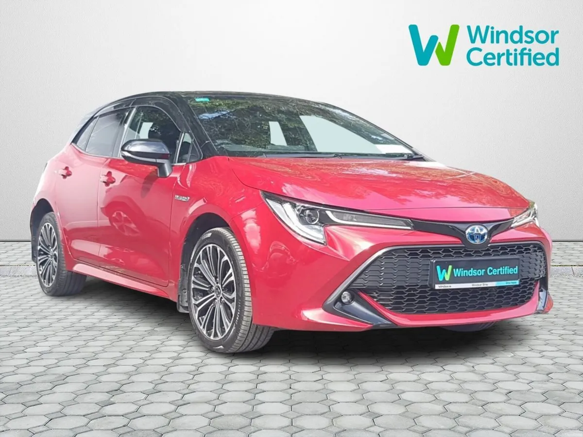 Toyota Corolla 1.8 Hybrid Luna Sport Hatchback - Image 1