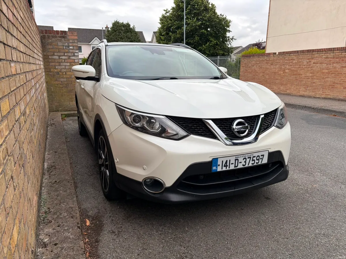 Nissan Qashqai 1.2 Dig-t Tekna 115PS - Image 1
