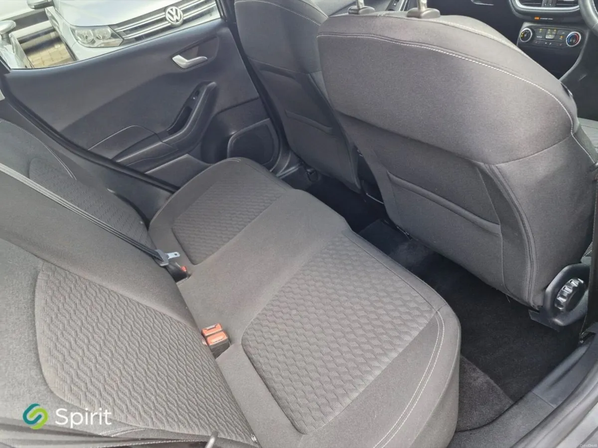 Ford Fiesta 1.0T Titanium + Winter Pack **Call Mar - Image 5