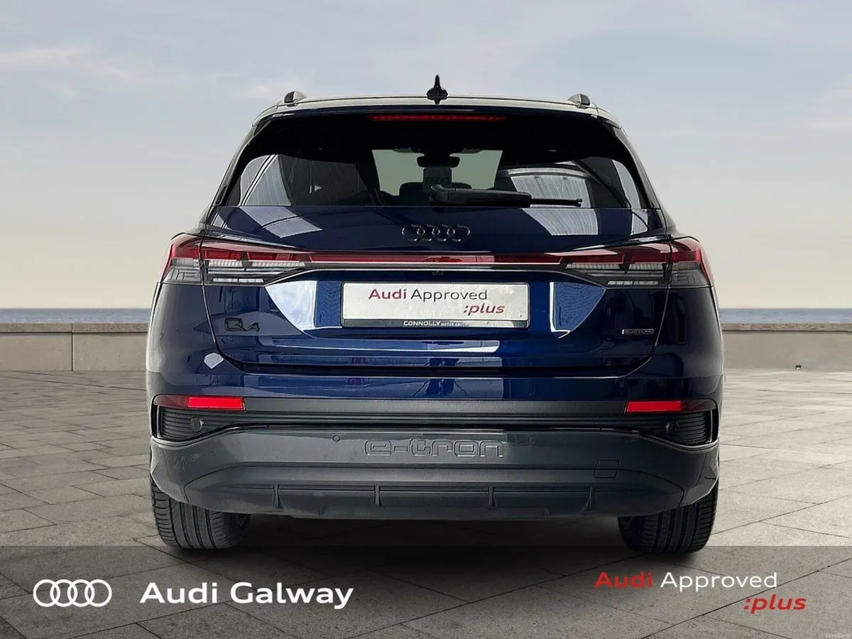 Audi Q4 e-tron E-TRON 45 BLACK EDITION QUATTRO A/T - Image 3