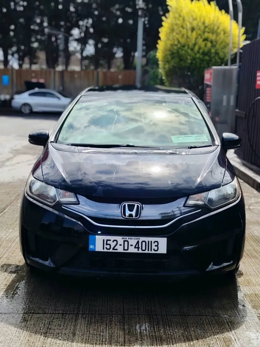 Honda fit hybird low mileage 47k - Image 1