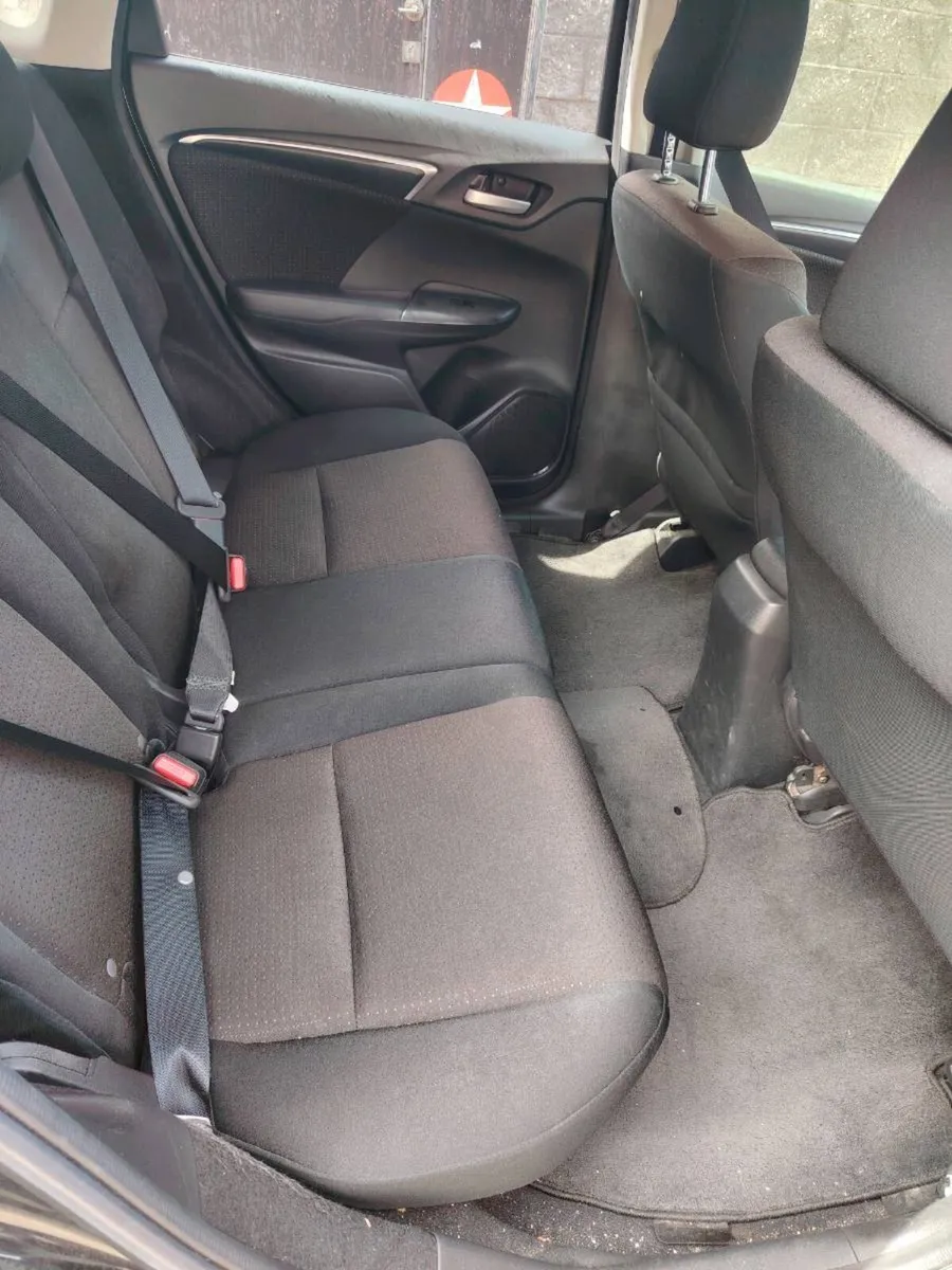Honda fit hybird low mileage 47k - Image 6