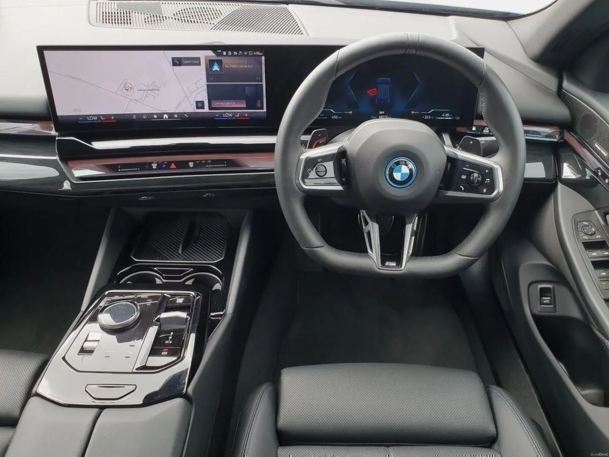 BMW 5-Series 530e M Sport Pro Saloon - Image 5