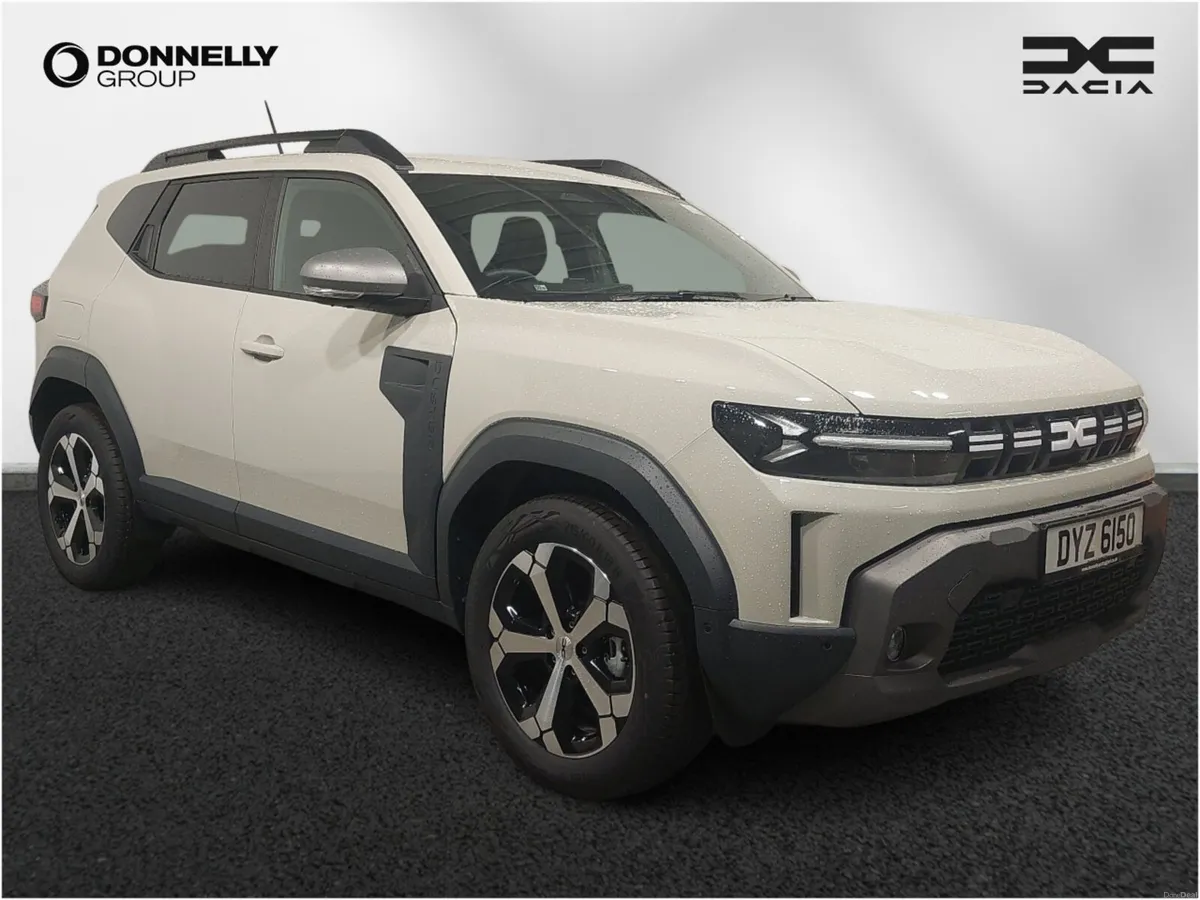 Dacia Duster Estate Journey - Image 1