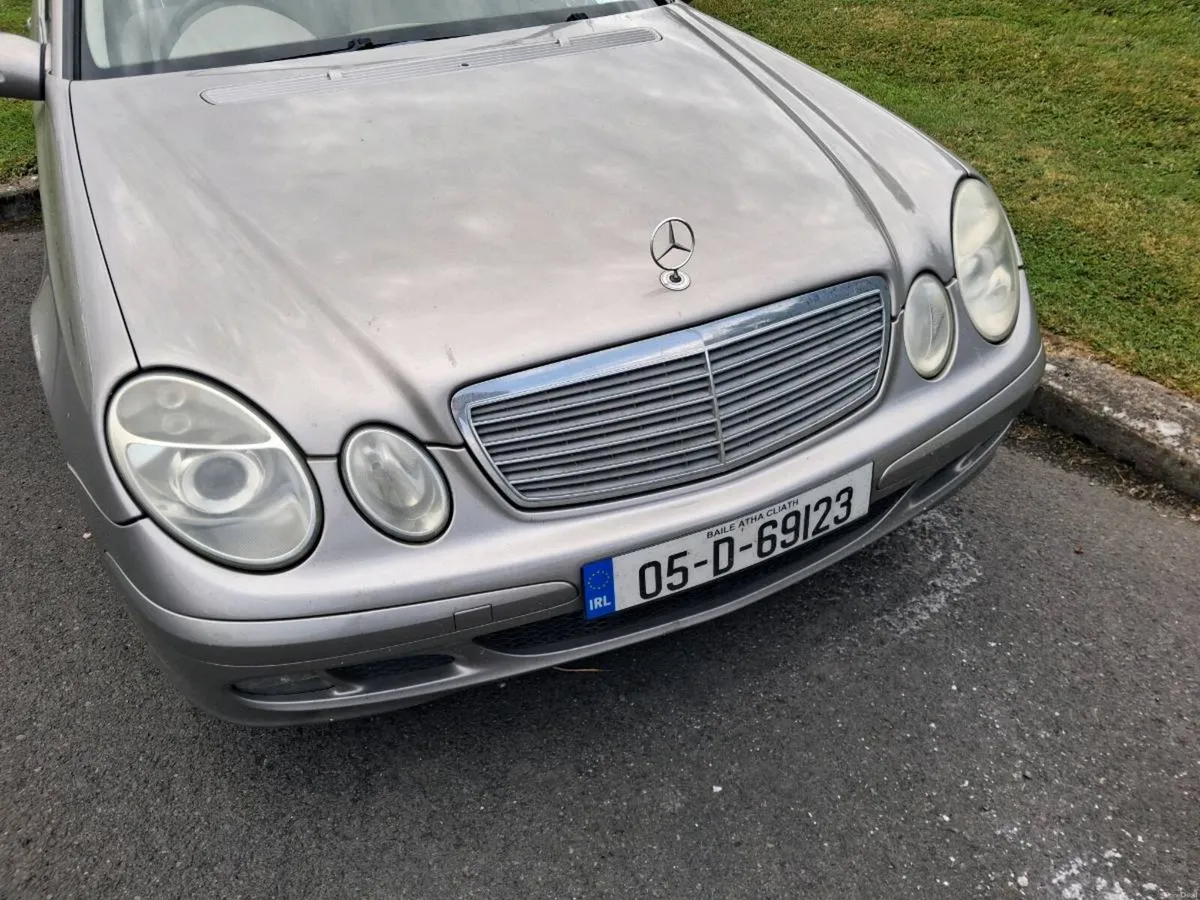 Car - Image 5