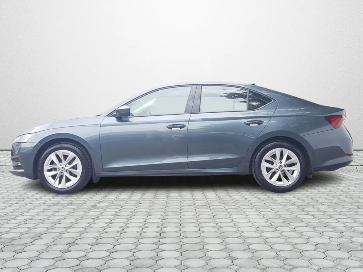 Skoda Octavia OCTAVIA AMB 1.0TSI 110HP - Image 5