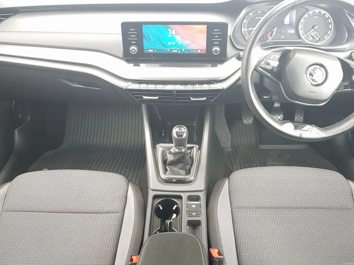 Skoda Octavia OCTAVIA AMB 1.0TSI 110HP - Image 3