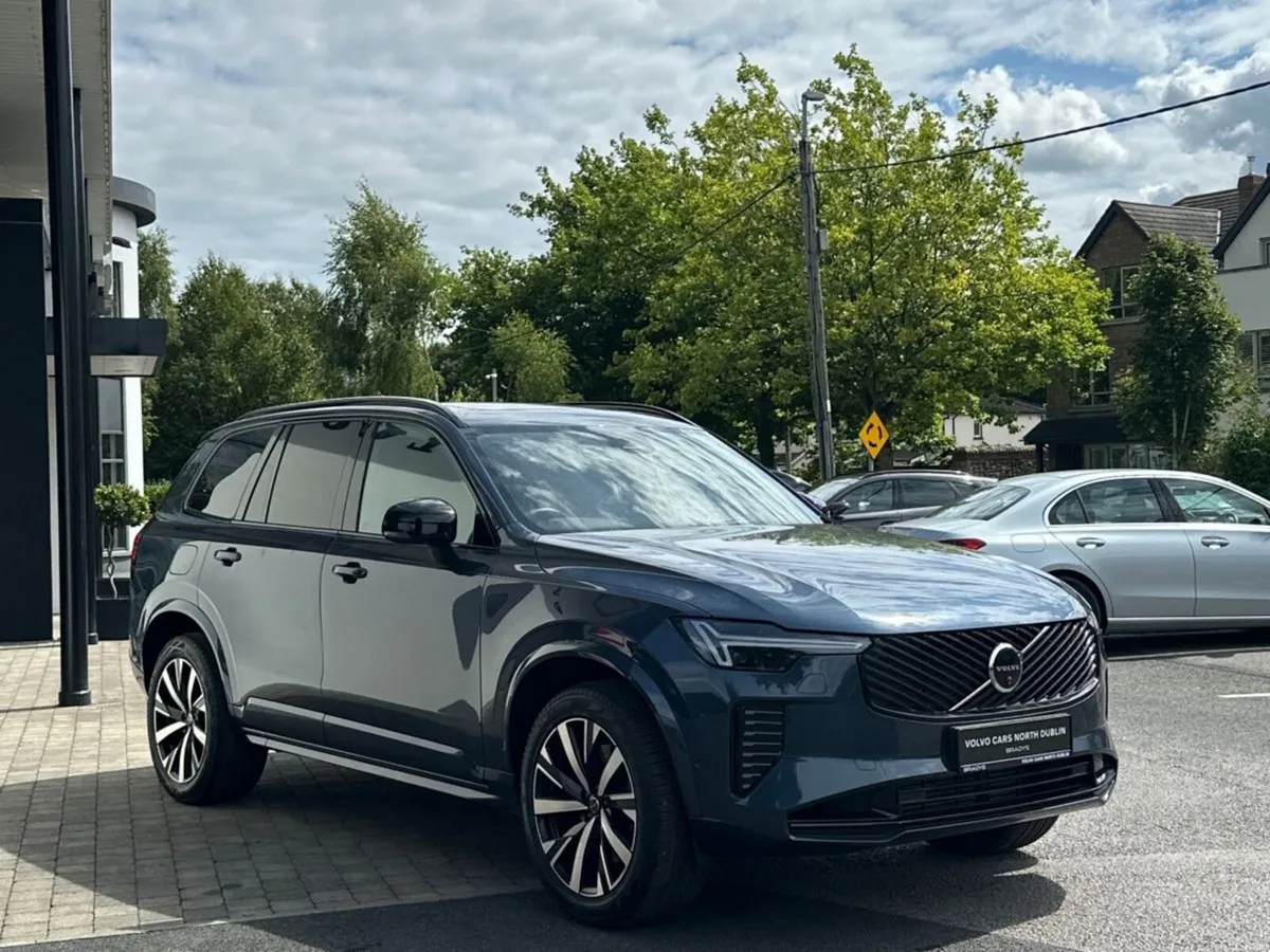 Volvo XC90 XC90 T8 PHEV AWD Plus Recharge 455bhp - Image 3